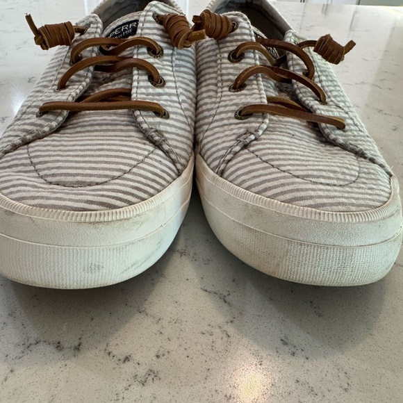 Sperry Women's, Crest Vibe Slip-On Sneaker Size 10 Tan White Stripes - Picture 2 of 10